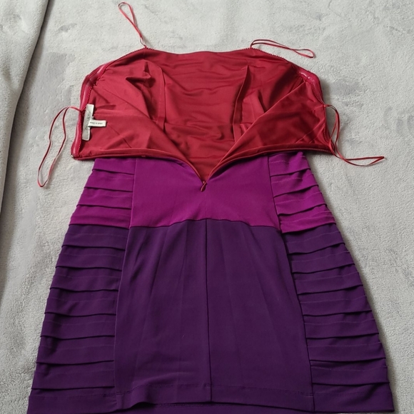 Strapless Body Con Dress - Picture 5 of 6